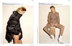 Anja-Rubik-by-Ezra-Petronio-Self-Service-FW-2017-3-760x496.thumb.jpg.d39c37906bbcbaeb23b0ec93ca962a0b.jpg