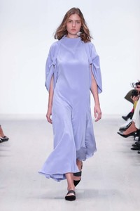 Bianca_Spender_vogue.com.au_1195623-1_og.jpg