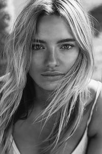 Billabong-X-Its-Now-Cool-Maya-Stepper-Josie-Clough-8.thumb.jpg.d79febc95d835c8171d8d9b21e05d6a9.jpg