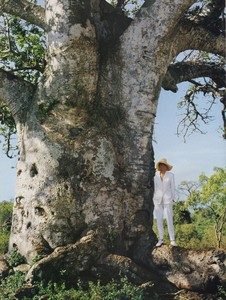 Christy_Turlington_US_Vogue_May_1990_05.thumb.jpg.31ba8296e1b38a0e823ee431d1e1f3c0.jpg