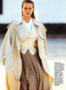 Claudia_Feuer_Elle_Italia_February_1989_01.thumb.jpg.d306db3b263b9a911642d4d1d09a974d.jpg