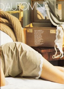 ELLE_fr_16_oct_1989_3.thumb.jpg.24a9df3cb7810481dc3f86f447c4fc2a.jpg