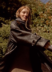 ES-MAG-SET-22_3.thumb.jpg.1384291b806a619af3a6465e535d2984.jpg