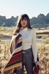 Free-People-National-Parks-Foundation-2017-Lookbook04.thumb.jpg.a8ffb54fa2e93615878d735cbb996838.jpg