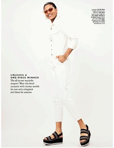 Grazia_UK_Issue_639_7_August_2017-page-009.jpg