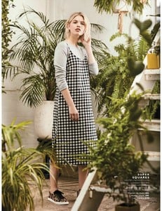 Grazia_UK_Issue_644_11_September_2017-page-005.jpg