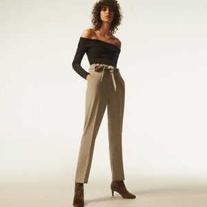 HM-Fall-2017-Preview-80s-Style-Lookbook03.thumb.jpg.fe0d2b79cb8009216c9ee09996de6f50.jpg