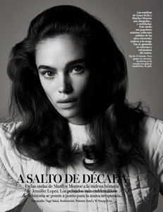 Jena-Goldsack-by-Nagi-Sakai-for-Vogue-Spain-October-2017-1-760x984.thumb.jpg.689905939b33fdbc0cba416429c1e186.jpg