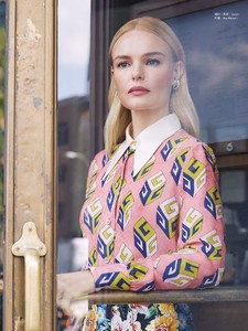 Kate-Bosworth-Harpers-Bazaar-Taiwan-Harper-Smith-1-2.thumb.jpg.7a5c10192861788c57f45c0b718f75a1.jpg