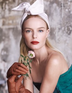 Kate-Bosworth-Harpers-Bazaar-Taiwan-Harper-Smith-4.thumb.jpg.4b50b978215670ff147b0ec0da7f94db.jpg