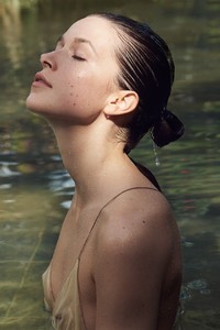 Marie-Claire-UK-Hanna-Sorheim-Olivia-Frolich-4.thumb.jpg.959e2a883edb55933270ba3e1630c33b.jpg