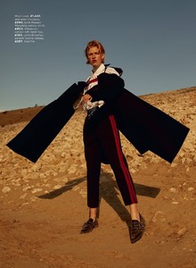 Marie-Claire-UK-September-2017-Louise-Parker-David-Gomez-Maestre-3.thumb.jpg.78c2d269fb315ecf920d1d090927f6c6.jpg