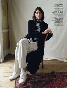 Penetta_Vogue_UK_July_2015_04.thumb.jpg.2c6279bf63102fc528e90107663f2a0e.jpg