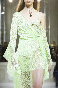 Peter-Pilotto-RTW-SS18-London-8118-1505669284-bigthumb.jpg