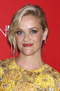 PicturePub_ReeseWitherspoon_06Sep2017_HomeAgain_NY__1_.jpg