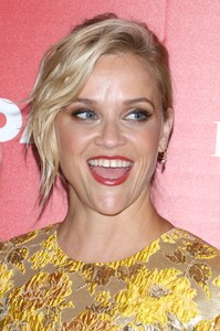 PicturePub_ReeseWitherspoon_06Sep2017_HomeAgain_NY__4_.jpg