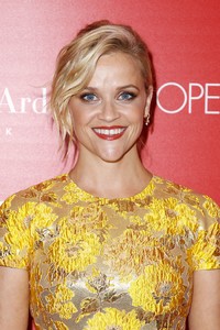 PicturePub_ReeseWitherspoon_06Sep2017_HomeAgain_NY__8_.jpg