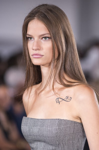 Ralph-Lauren-clp-RF17-7637.thumb.jpg.b4c0d533698abecafea516cf4354352e.jpg