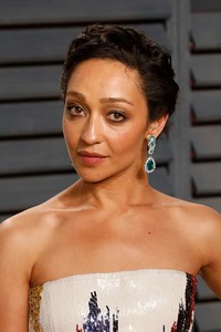 Ruth-Negga--2017-Vanity-Fair-Oscar-Party--17.jpg