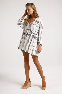 SB1037_DRIFTER_WHITE_LACED_KAFTAN01.thumb.jpg.ced261abdc4fa81edc048a75b05b6f19.jpg