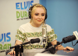 Sabrina_Carpenter-843329034.jpg