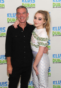 Sabrina_Carpenter-843329176.jpg