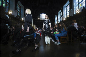 Simone-Rocha-RTW-SS18-London-3715-1505575687-bigthumb.jpg
