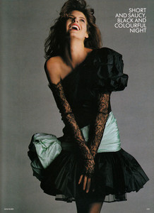 Vogue-_UK-3-1987_0009.thumb.jpg.56197612dd66f42540cec178464267e2.jpg