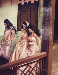 Vogue_India_September_2017-12.jpg