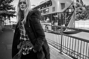 Zara-Plaid-Checkers-Lookbook-2017-14509.thumb.jpg.746b2e96e6a14e885a892b8609075644.jpg