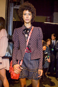 anna-sui-bks-i-rs18-7294.thumb.jpg.b8499bf7d3e363d60daba59aeace911f.jpg