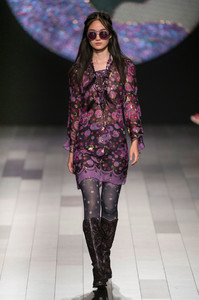 anna-sui-rs18-0147.thumb.jpg.bc1eac9a96bc06d618f69f278d740366.jpg