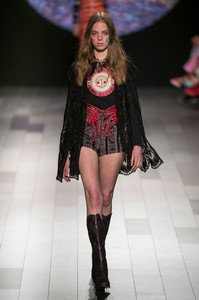 anna-sui-rs18-0200.jpg