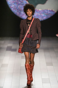 anna-sui-rs18-0272.thumb.jpg.38218e8c44dc3baf533b1357eff31c51.jpg