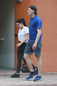 ariel-winter-going-to-the-gym-in-la-91417-16.jpg