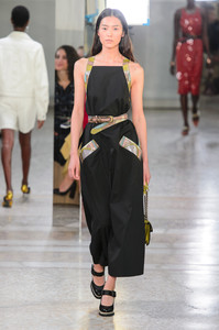 bottega-veneta-rs18-0599.thumb.jpg.876ab95c62abaab3e8d791dcee8bde9a.jpg