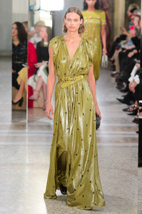 bottega-veneta-rs18-0772.thumb.jpg.0224b6a4505b0d88510c03b19ae3d30b.jpg
