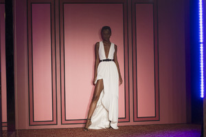 brandon-maxwell-clp-rs18-3068.thumb.jpg.312714624628bf70827307063234f197.jpg