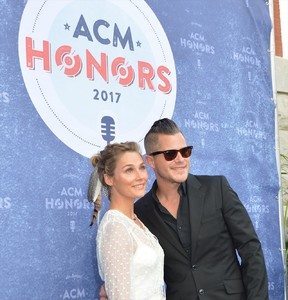 clare-bowen-acm-honors-in-nashville-08-23-2017-9.jpg