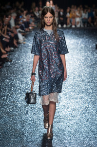 coach-rs18-1017.thumb.jpg.f586c172048454946ffd7f7da0f6d691.jpg