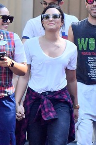 demi-lovato-at-disneyland-with-rumored-girlfriend-dj-lauren-abedini-in-anaheim-91017-13.jpg