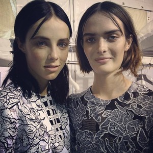 edie_balenciaga_ss14_tumblr.thumb.JPG.ec23818ff0677cf44a3d4aafd5e43405.JPG