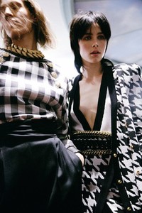 edie_balmain_ss14_dazed.thumb.JPG.1210d028ba69469ad13dc9f48a0c7def.JPG