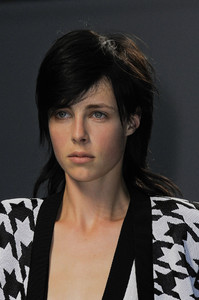 edie_balmain_ss14_vogue_3.thumb.JPG.32fe1e05d129fa6bf20e520470b04509.JPG