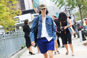 edie_calvin_klein_ss14_grazia.thumb.jpeg.70683ce4ea050d97f252bd6927871096.jpeg
