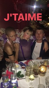 edie_igstory_18sep17_maddeostlie_1.thumb.jpg.fd77ac065de9e215f201c680144209c7.jpg