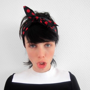 edie_instafashion-casting-call-4oct13_vogue.thumb.jpg.063d63d048dfecc7d3b18a1857bc49d1.jpg
