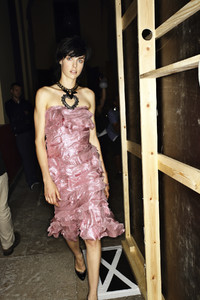edie_lanvin_ss14_sonnyphotos.thumb.JPG.7414a5c73a331bbbd2fce925bdfbf32d.JPG