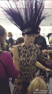 edie_louis_vuitton_ss14_patmcgrathreal.thumb.jpg.857817d70c68e2a2c34fb6afcfbf0ee4.jpg