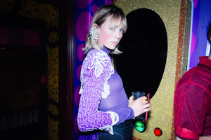 edie_love_miu_miu_18sep17_thelovemagazine.thumb.jpg.c8f0a8de01742810a13df1c4cbf19a5f.jpg